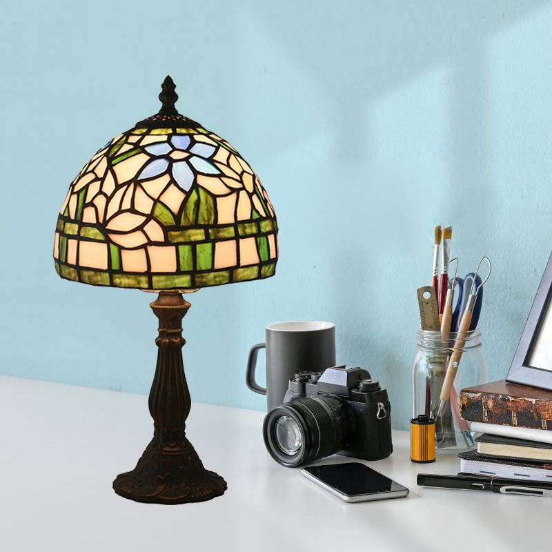 Tiffany Bowl Night Lighting 1 Head Hand Cut Glass Flower Patterned Table Light in Red/Yellow/Purple for Bedside