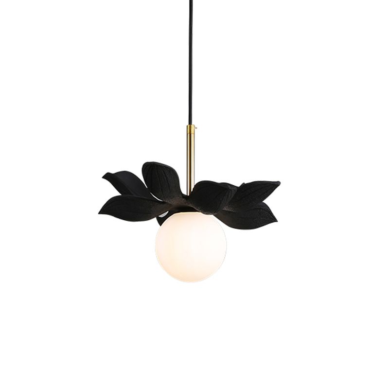 Forme unique suspendue Light Modern Style Metal 1 Light Prowing Lampe pour salle à manger