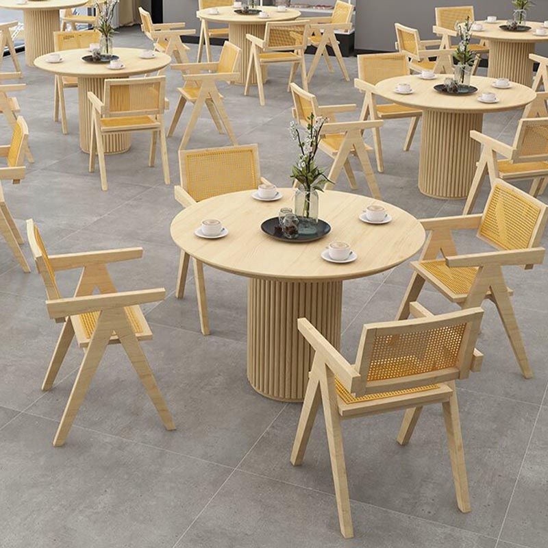 Modern Pedestal Casual Dining Table Solid Wood Round Dinner Room Kitchen Table