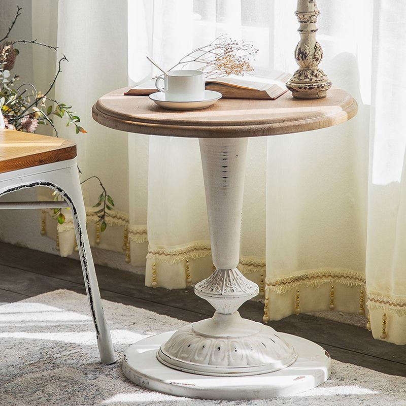 French Country Distressed Cocktail Table Wooden Round Top Shape Coffee Table