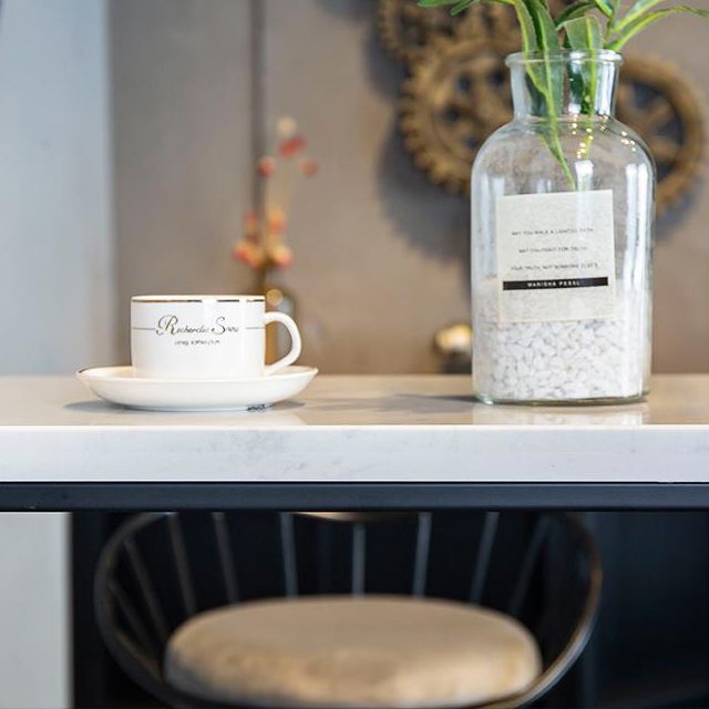 Industrial Rectangle Solid Wood Bar Table Set 1/5 Pieces Counter Table with Iron Stools