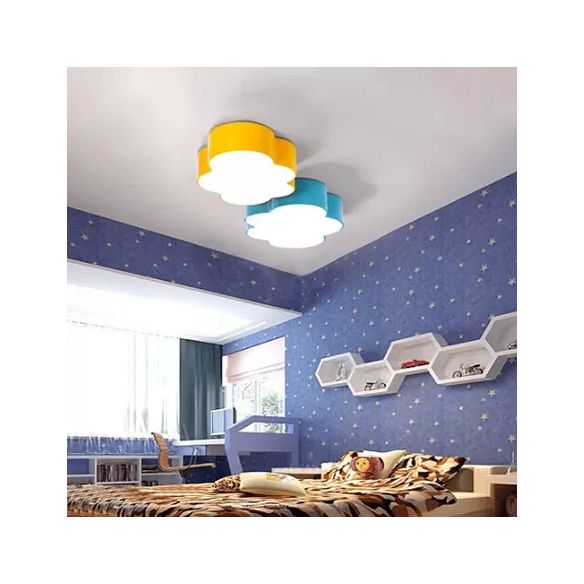 Bonbonfarbene Cloud Flush Deckenleuchte Cartoon Acryl Deckenlampe für Kinderzimmer