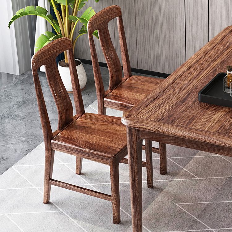 Traditional Style Solid Wood Dining Set with Walnut Table and 4 Legs Base for Home Use