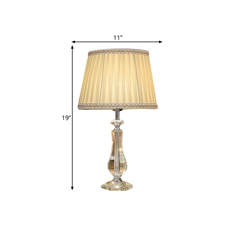 1 hoofd uitlopende/geplooide schaduwtafellamp Traditioneel beige beige/bordeaux/hemelblauwe stof nachtkastje lamp met kristallen kolom