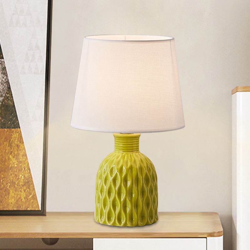 Lampada da tavolo Cone in tessuto moderno, 1 lampadina, lampada da lettura rosa/verde limone/blu royal con base in ceramica