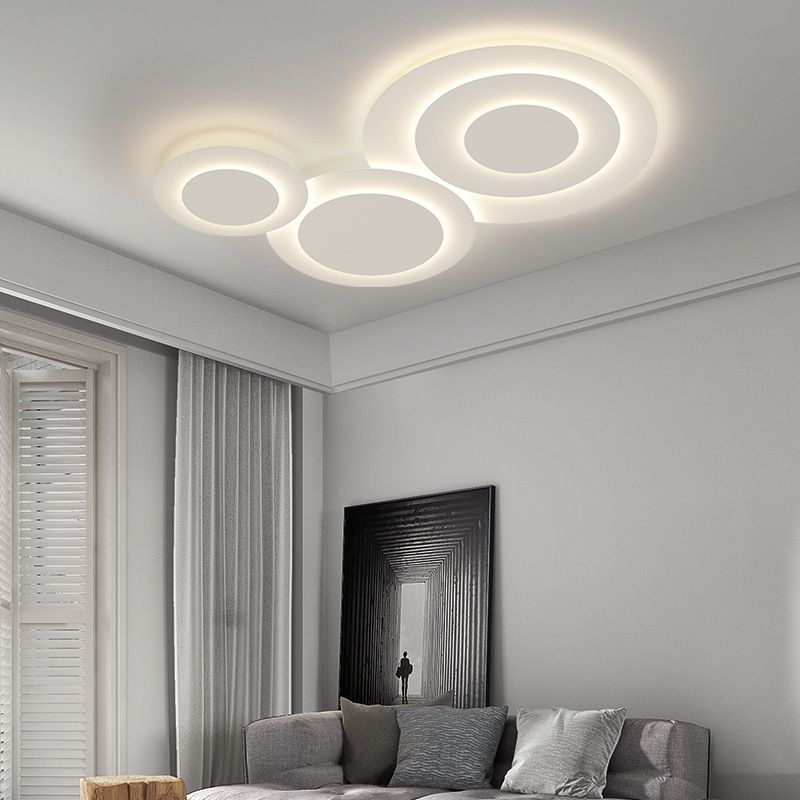 Plafonnier LED de forme circulaire acrylique moderne 3 lumières encastré pour chambre à coucher