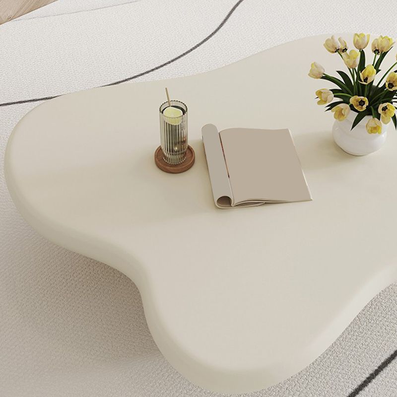 Scandinavian Free Form Solid Wood Coffee Table 11.8"H 4 Legs Cocktail Table