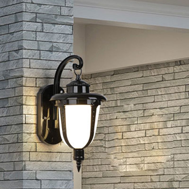 Urn-Shaped Frosted Glass Wall Sconce Country 1 Light Outdoor Wall Hanging Light in Black/Gold/Bronze