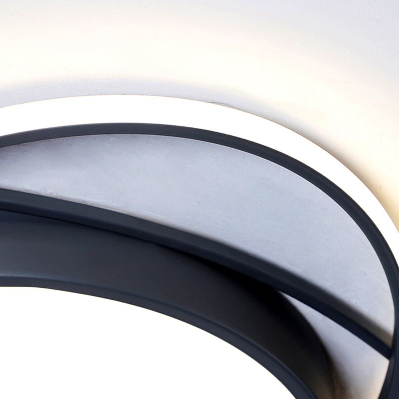 Metal Round Shape Flush Ceiling Light Modern Style 3 Lights Flush Mount Lighting