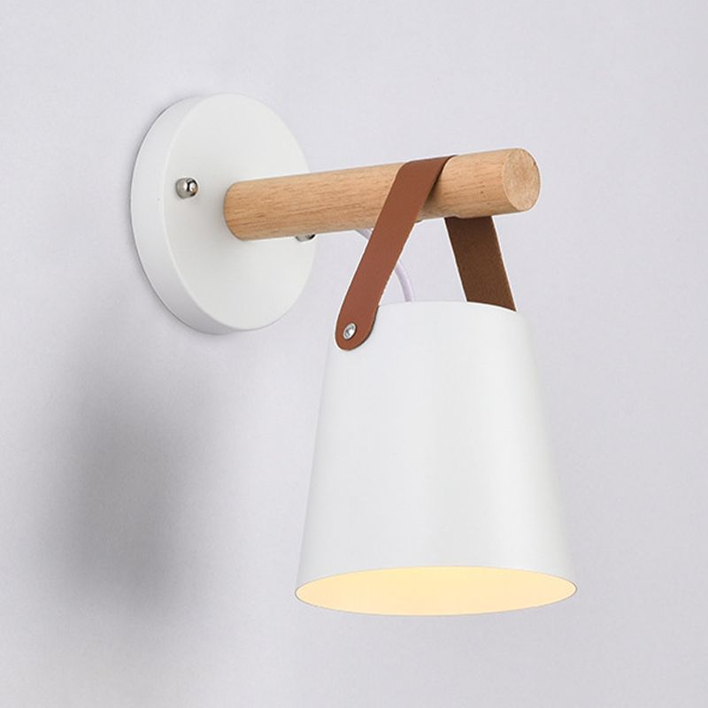 Modern Style Metallic Wall Light Minimalist Wall Light Sconce for Bedroom