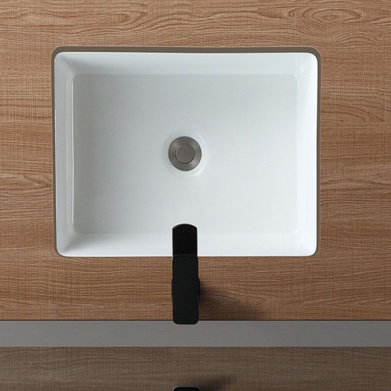 Traditional Undermount Bathroom Sink Porcelain with Overflow Basin Sink