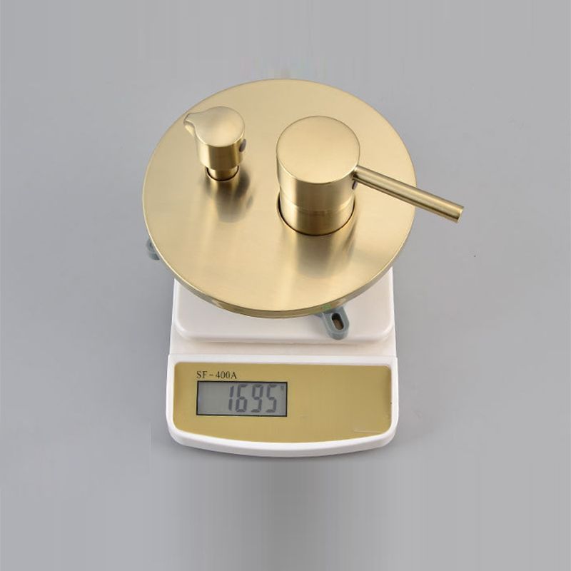 Cold and Hot Wall Mounted Bathtub Faucet Gold Finish Tub Faucet with Shower Head