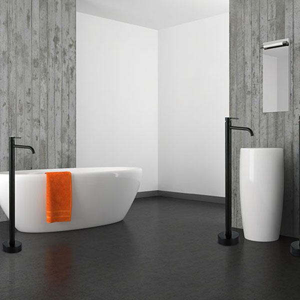 Modern Floor Mounted Metal Freestanding Tub Filler Single Handle Freestanding Faucet