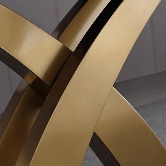 Traditioneller luxuriöser Rechteck Esstisch Weiß gesinterte Steintisch mit goldener Sockelbasis