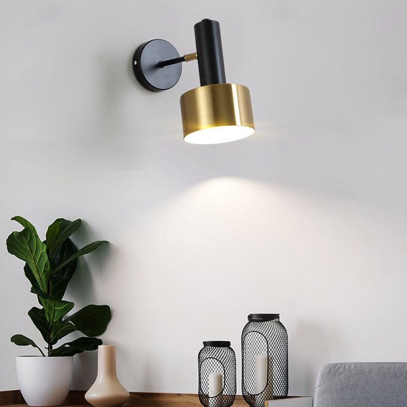 Éclairage mural de lecture en métal géométrique