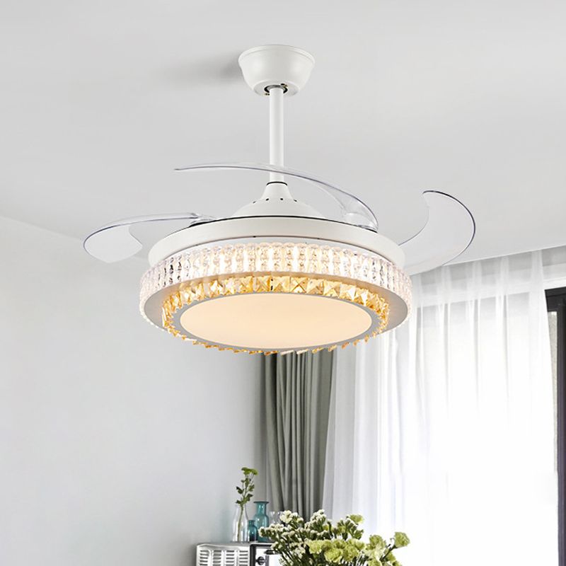 Weiße kreisförmige Hängelüftungslampe Modernismus Kristall LED 42 "W Wohnzimmer Halbflush -Deckenlicht mit 4 klaren Klingen, Fern-/Wandsteuerung/Frequenzumwandlung und Fernbedienung