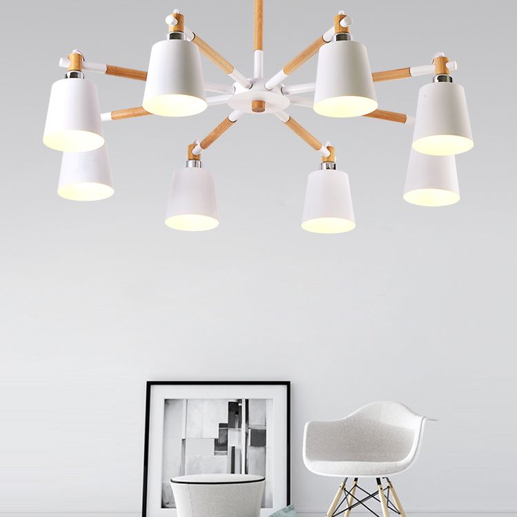 Radialer hölzerner Kronleuchter nordischer Pendelleuchte mit sich verjüngter Metallschatten