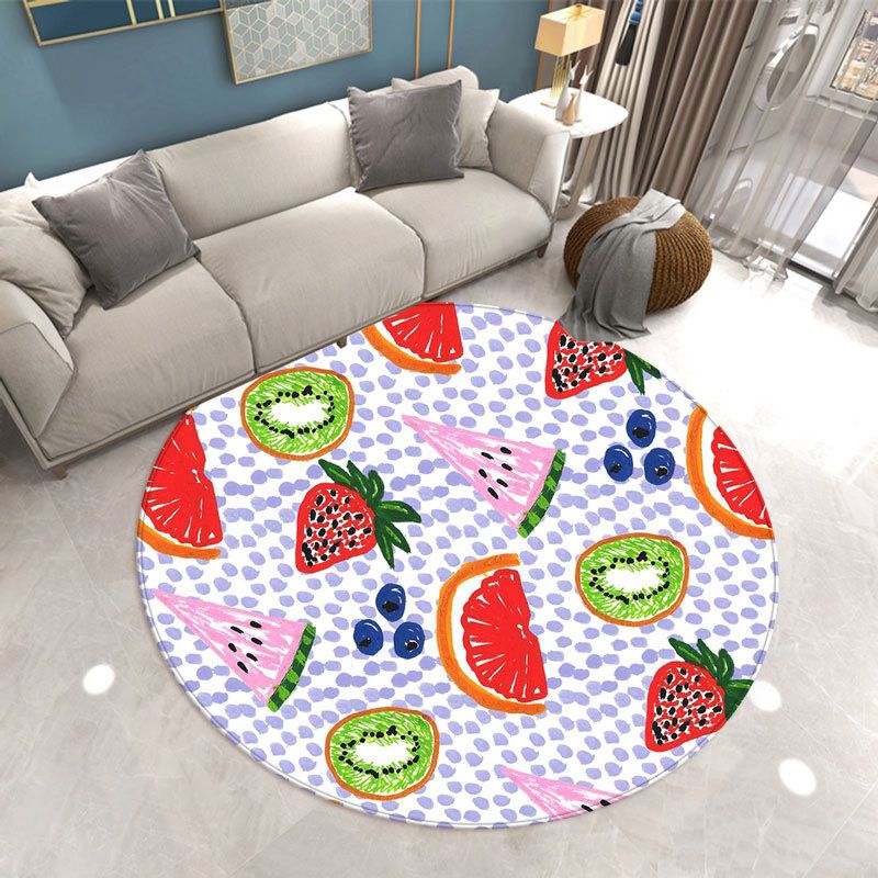 Round Strawberry Pattern Carpet Polyester Natural Rug Stain Resistant Area Carpet for Living Room