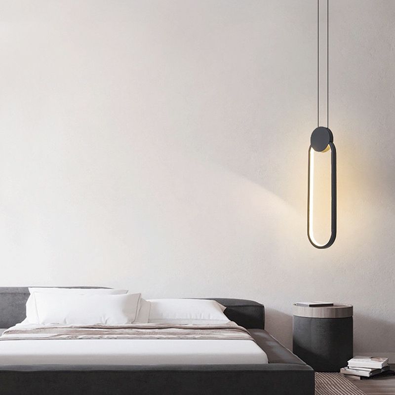 Style moderne suspendu luminaire en forme de bande LED Pendante Lumière pour le salon