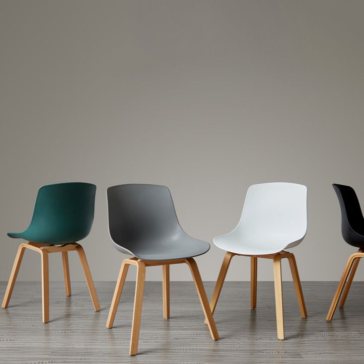 Sedie sala da pranzo in stile contemporaneo sedia solida a bracciole con gambe in legno