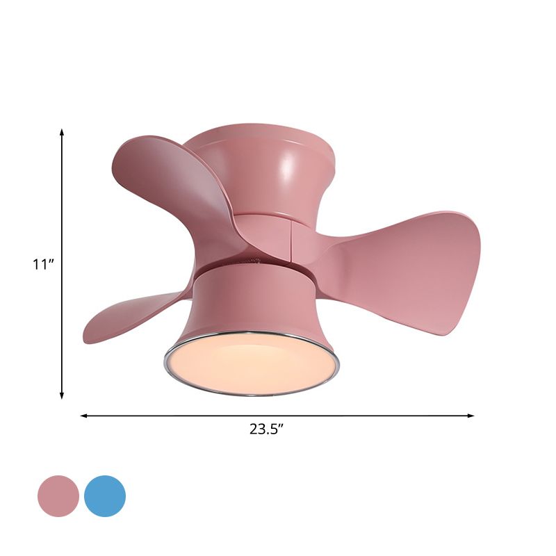 3-Blade-Makkaron-LED-Spülen Deckenventilator Blau/rosa kurvige Flushmount-Beleuchtung mit Acrylschatten, 23,5 "Breite