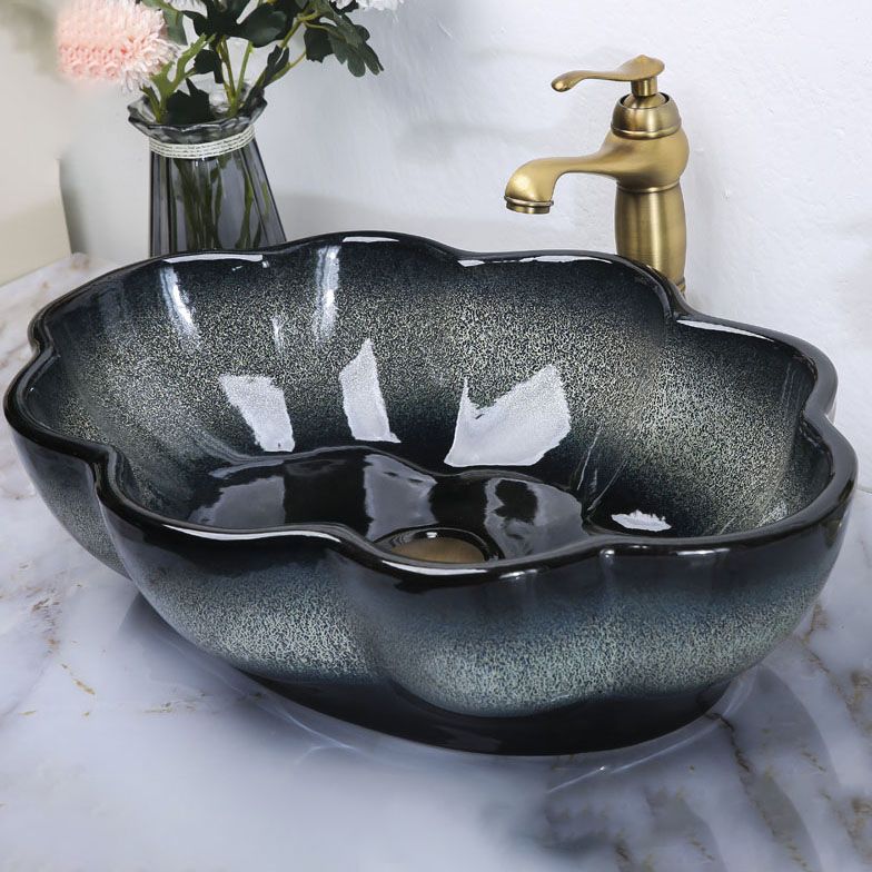 Traditional Vessel Bathroom Sink Specialty Vitreous China with Faucet Vessel Sink