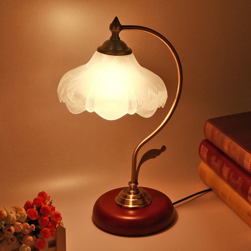 Flower Table Light Modern Nightstand Lamps Wood 1 Light Table Lamp in Gold