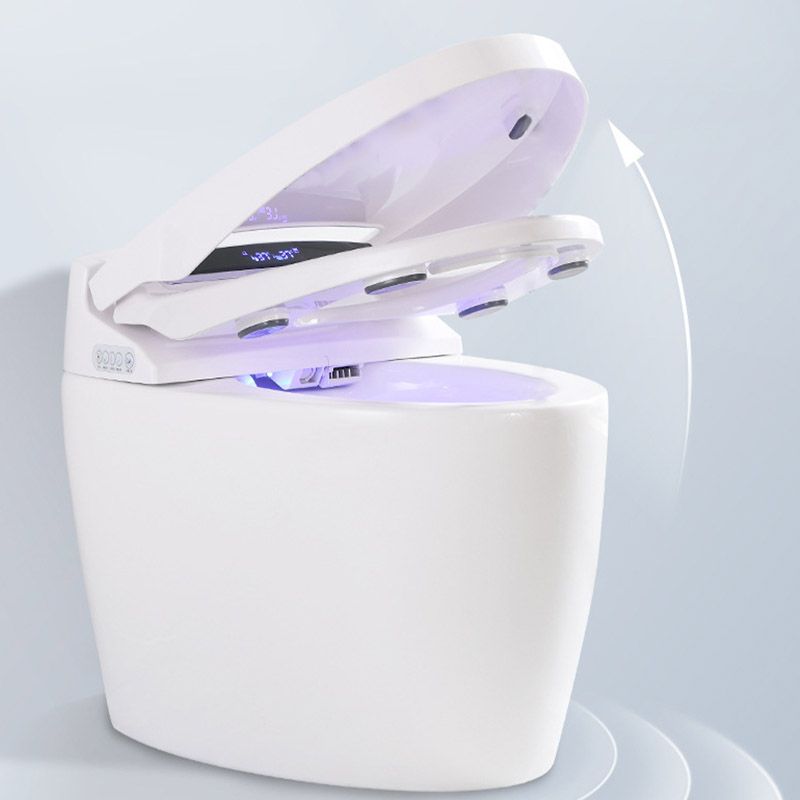 Contemporary One-Piece Toilet Bowl Floor Mounted White Urine Toilet for Washroom