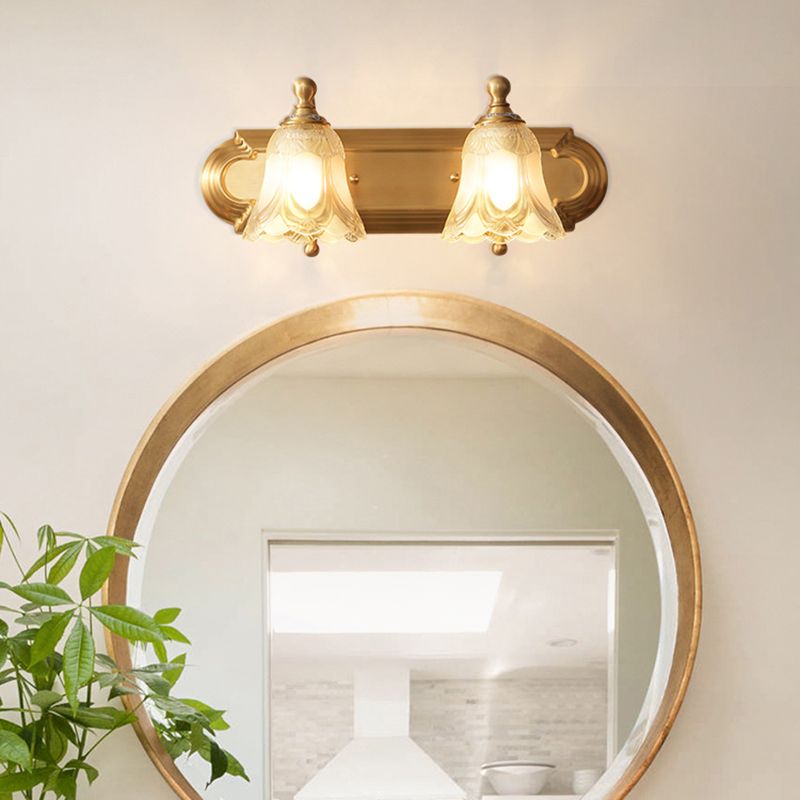 Finitura dorata Flaral Vanity Lighting Antique semi-opaco in vetro da bagno lampada da parete