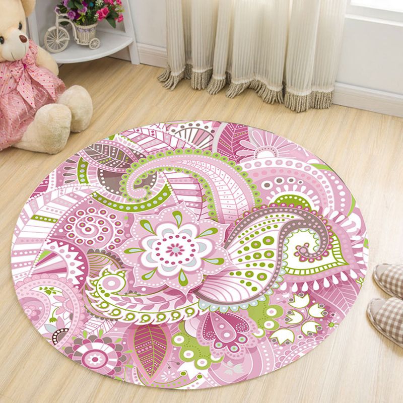 Black Casual Rug Polyester Graphic Rug Non-Slip Backing Rug for Living Room