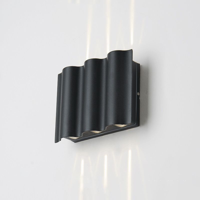 Black Rectangular Outdoor LED Wall Lamp in Modern Creative Style Aluminium Waterproof Wall Sconce