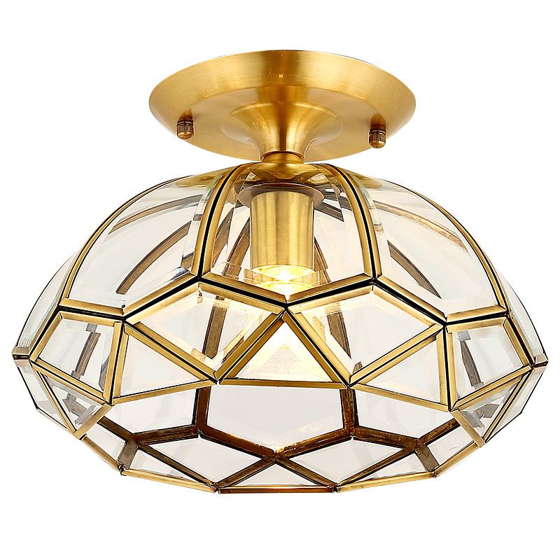 Goud dicht bij plafondverlichtingsarmatuur simplistisch glas gearceerd dicht bij plafondlamp