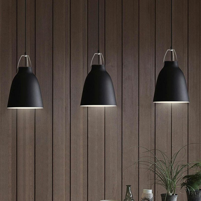Ristorante 1-bulba Restauga Hang Light Macaron Black/Rosa/Blu Light con tonalità in alluminio a campana