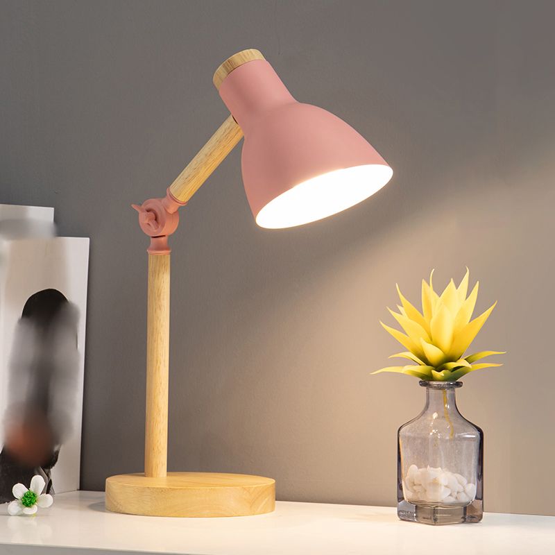 Lampada da tavolo notturna conica moderna in stile metallo a 1 luce