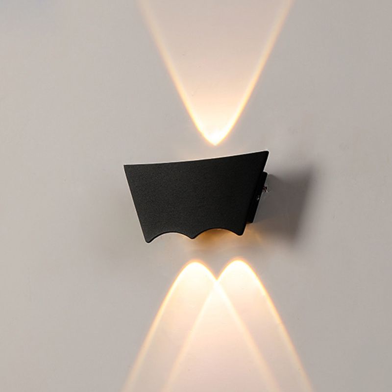 Modern Style Geometry Shade Wall Sconce Metal 3 Light Sconces for Outdoor