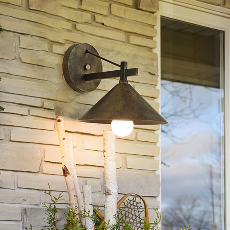 Metal Cone Wall Hanging Light Vintage 1 Light Outdoor Sconce Lighting Fixture in Black/Antique Brass/Aged Silver