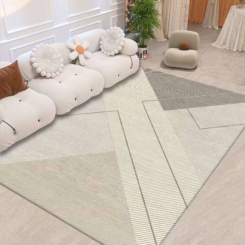 Brown Plaid Rug Polyester Simple Rug Non-Slip Backing Rug for Living Room