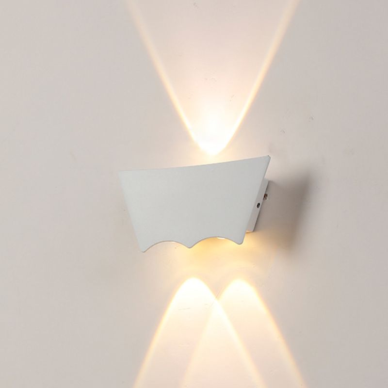 Modern Style Geometry Shade Wall Sconce Metal 3 Light Sconces for Outdoor