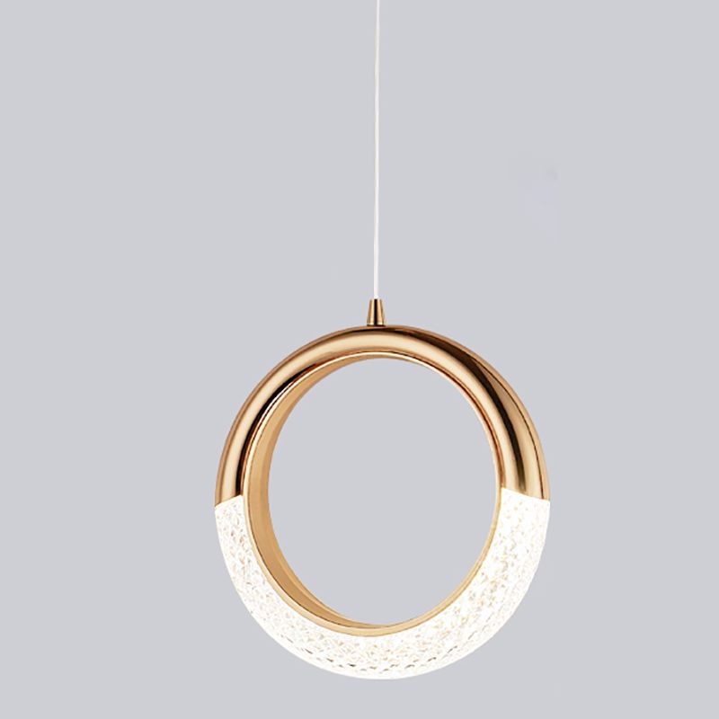 Geometry Shape Metal Hanging Ceiling Light Modern Style 1 Light Pendant Light in Gold