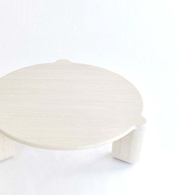 Modern Style Round Wooden Table with 3 Legs Base Coffee Table