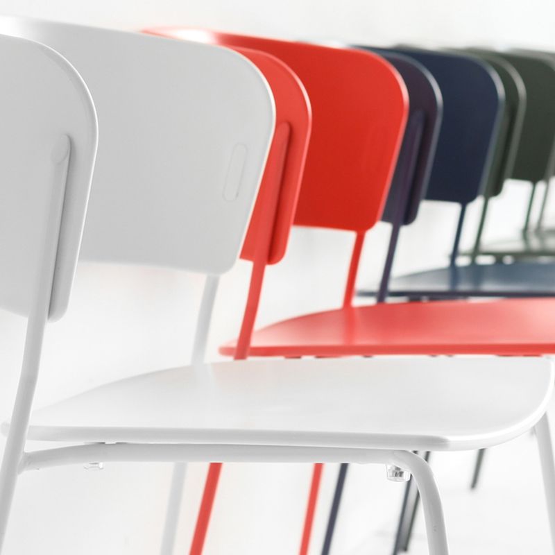 Silla lateral de comedor con respaldo abierto de diseño industrial, silla de comedor de plástico apilable