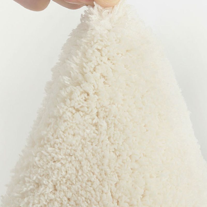 White Fish Area Carpet Polyester Modern Carpet Washable Carpet for Drawing Room