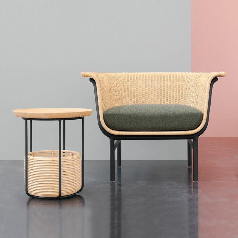 Industrial Metal Frame Outdoor Sofa Water Resistant Patio Sofa With Cushions