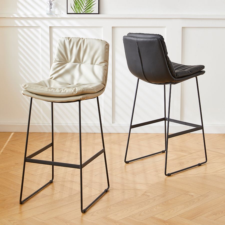 Scandinavian Coffee Shop Footrest Stool Matte Finish PU Leather Barstool