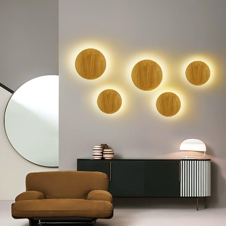 Blockfarbe kreisförmige Wandleuchten im modernen prägnanten Stil schmiedeeisere LED -Wandlampe mit Holzschatten