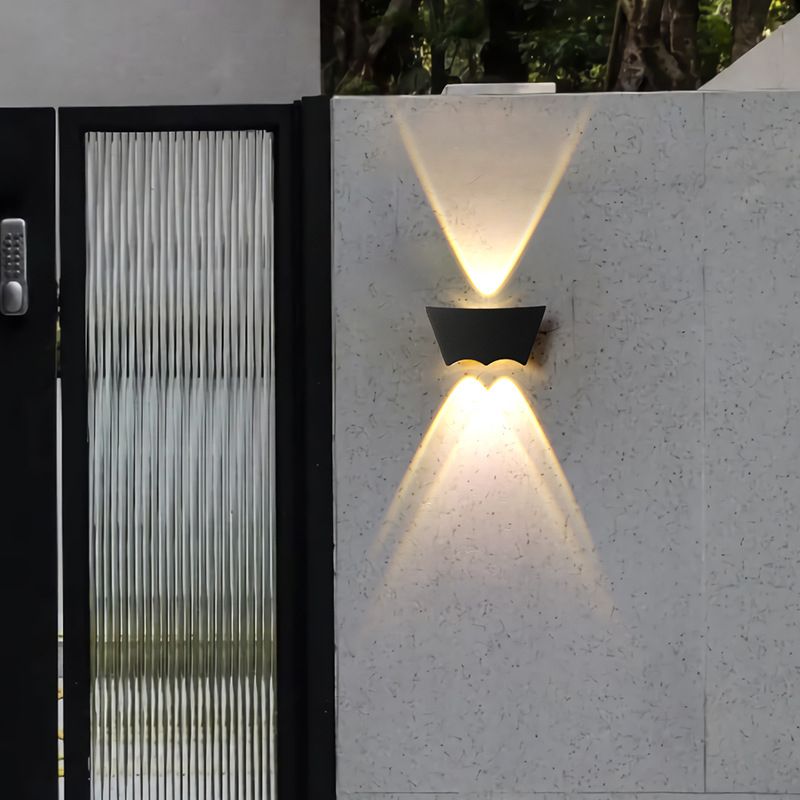 Modern Style Geometry Shade Wall Sconce Metal 3 Light Sconces for Outdoor