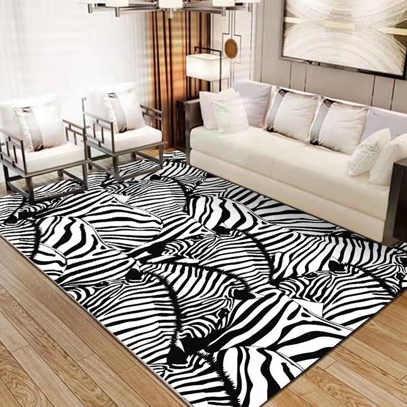 Black and White Checkerboard Rug Modern Polyester Area Carpet Indoor Rug for Room
