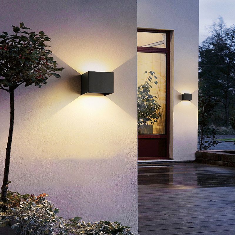 Modern Style Metal Wall Light Geometric Shape LED Wall Washer for Outdoors