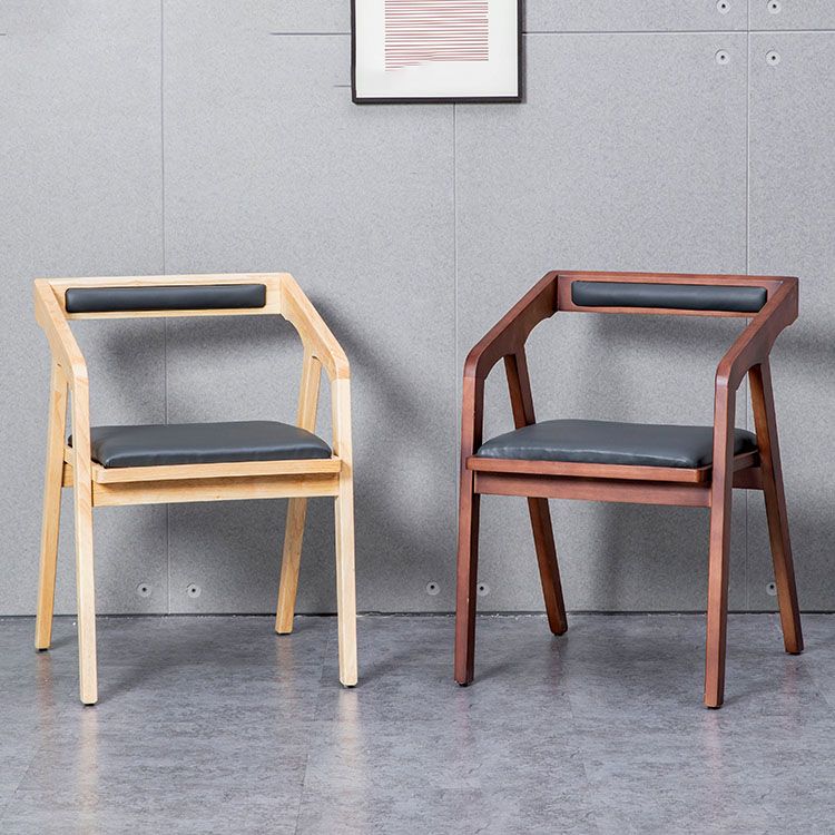 Silla de comedor tapizada con respaldo abierto moderno con acabado mate