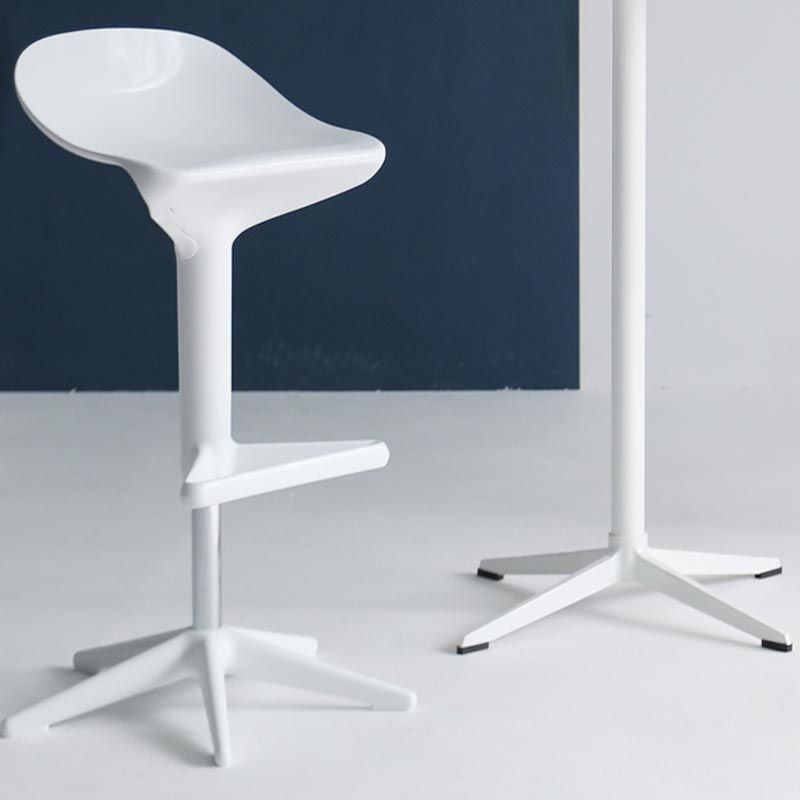 Scandinavian Adjustable Height Bar Stool Plastic Footrest Stool